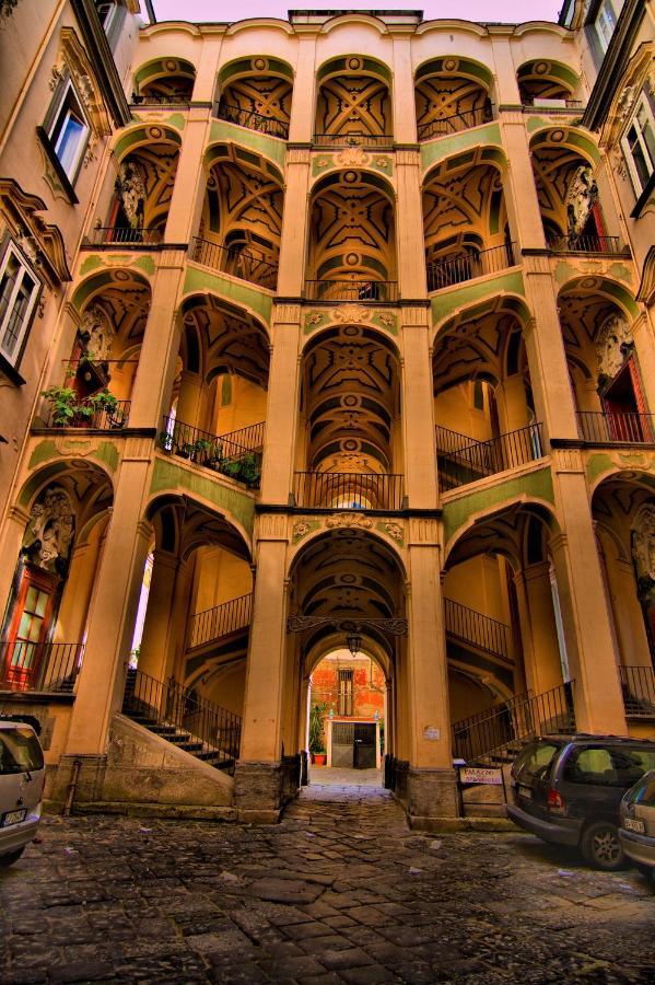 Casa Marmolo - Cuore Di Napoli Apartment Bagian luar foto